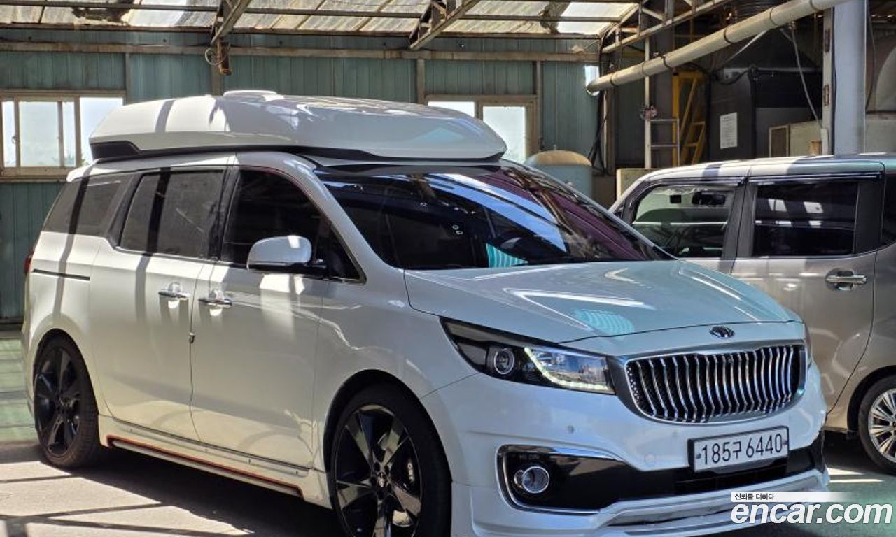 Kia Carnival из каталога MDM Group в Южной Корее